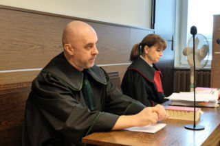Zabili starszą Panią dla 180 zł. Ciało ukryli w wersalce