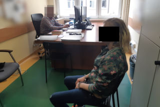 Horror na Woli. 28-latka brutalnie pobiła mężczyznę metalową pałką