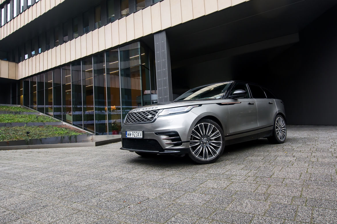 Range Rover Velar First Edition R-Dynamic D300 HSE