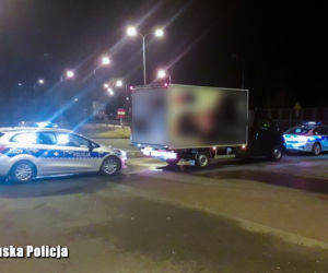 Transport szczepionki przeciw COVID-19