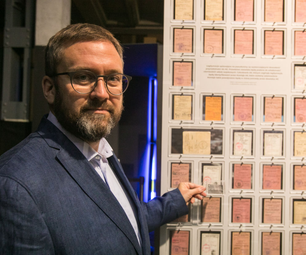 Sensacja w Muzeum Powstania Warszawskiego! Ktoś przyniósł kopertę z dokumentami, wartymi fortunę!