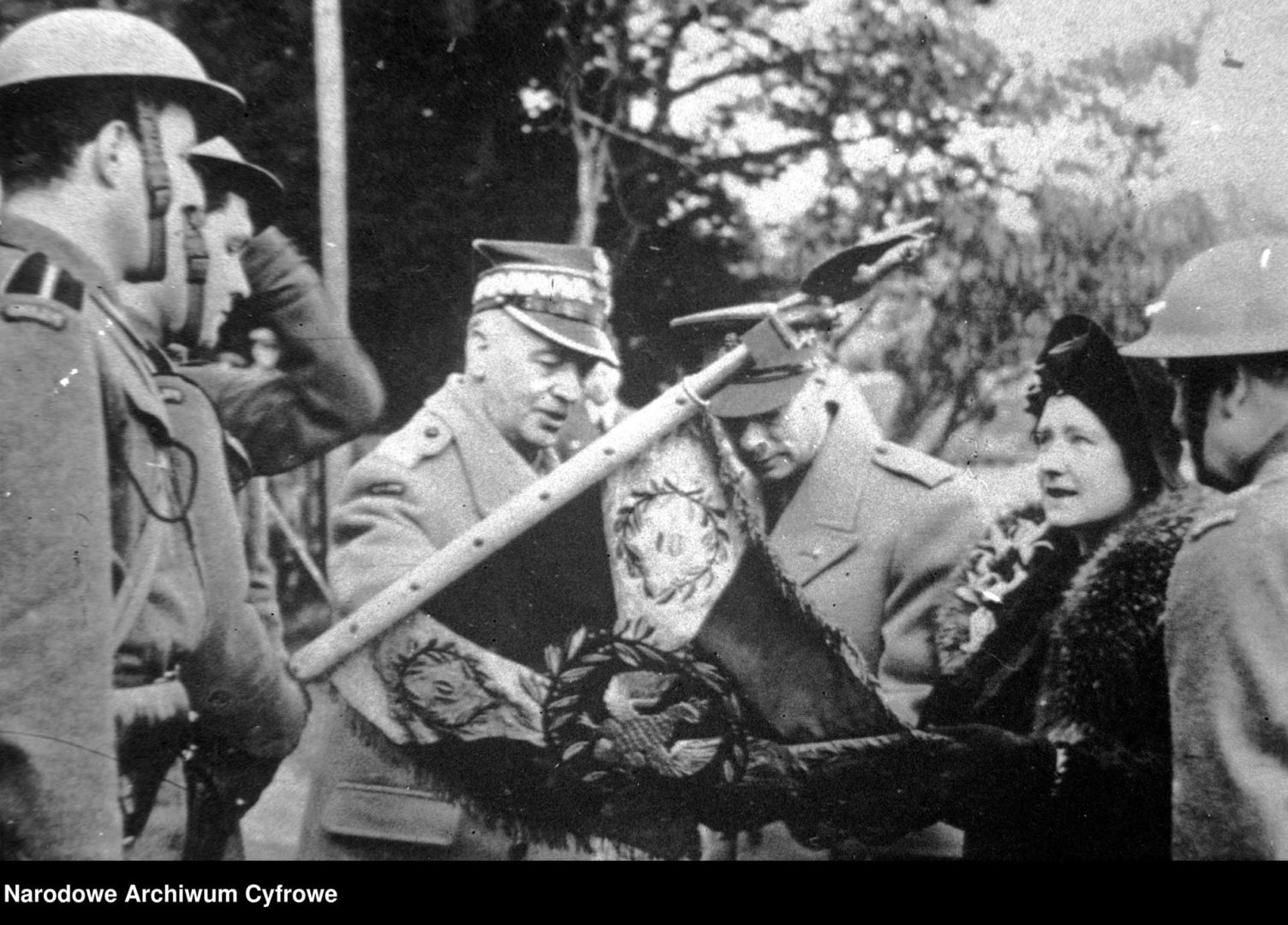 Cichociemny Stefan Jasieński i tajemnicze rysunki z celi śmierci w  KL Auschwitz- Birkenau