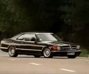 Mercedes 500 SEC w filmie Świadek Koronny