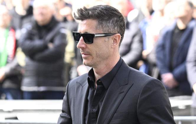 Robert Lewandowski na pogrzebie Jacka Magiery