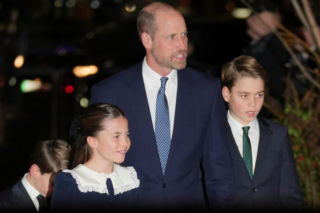 Kate i William z dziećmi na świątecznym koncercie