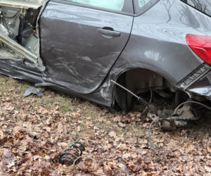 Tragedia w Sierakowie. Pijany kierowca wjechał w opla. Nie żyje jedna osoba