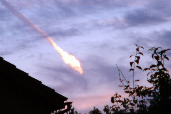 Meteor na niebie