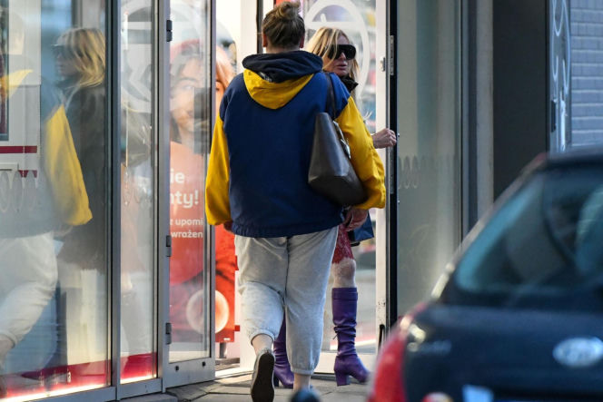 Monika Olejnik weszła w spódnicy, wyszła bez