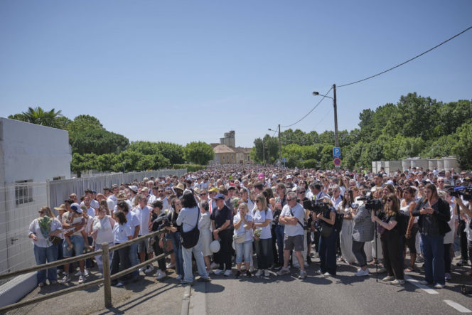 11-latka zgwałcona i zabita przez tatę kolegi. Ludzie są wściekli! Cały kraj protestuje