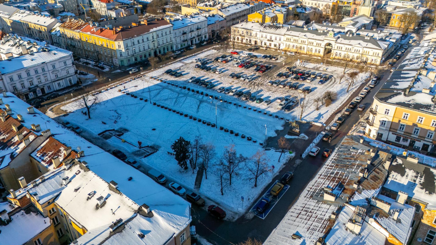 Plac Wolności w Kielcach przed przebudową