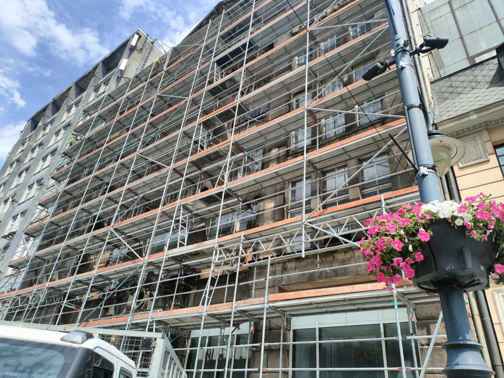 Łódzka perełka architektoniczna w remoncie! Co powstanie w miejscu dawnego biurowca?
