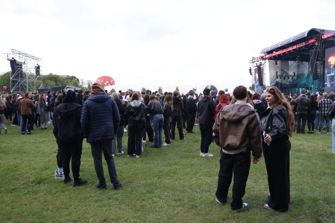 Tłum studentów bawił się pierwszego dnia Juwenaliów Politechniki Lubelskiej 2025