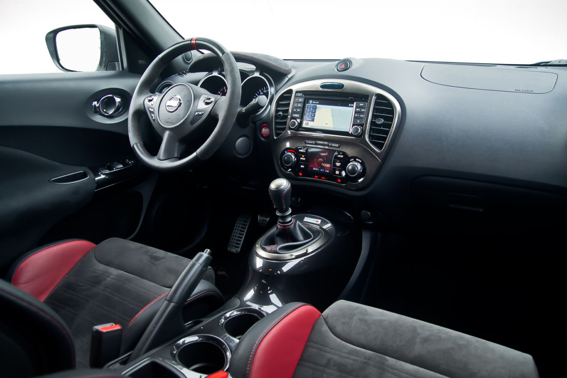 Nissan Juke NISMO RS 1.6 DIG-T 2WD