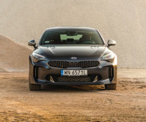 Kia Stinger 2.0 T-GDI 245 KM 8AT RWD GT Line