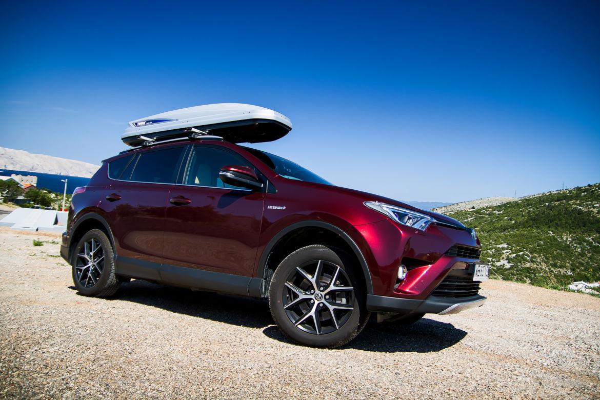 Toyotą RAV4 Hybrid do Chorwacji