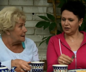 M jak miłość odc. 1094. Barbara (Teresa Lipowska), Marysia (Małgorzata Pieńkowska)
