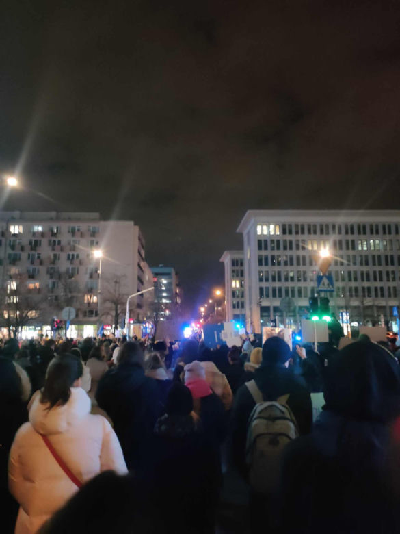 Marsz przeciwko przemocy po brutalnym ataku na 25-letnią Lizę