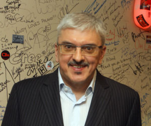 Marek Niedźwiecki