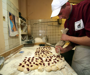 Tak się robi pączki