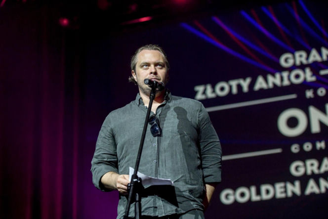 Tomasz Schuchardt kiedyś i dziś. Aktor słynie z metamorfoz, bywa niemal nie do poznania