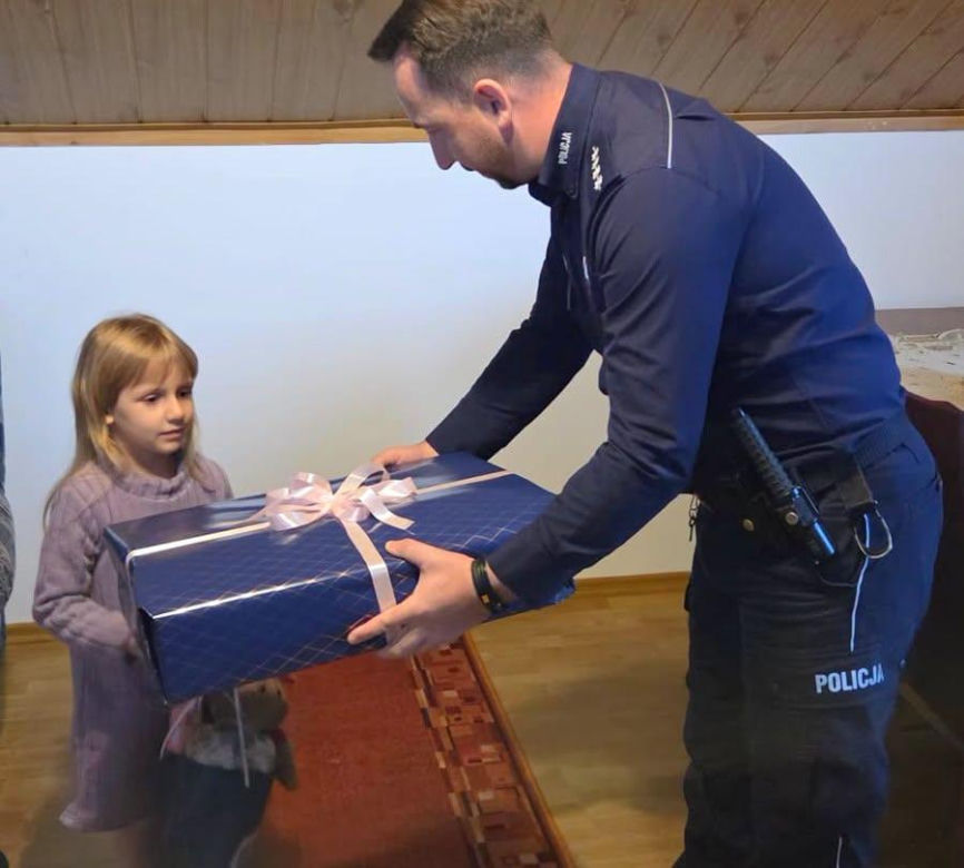 Miała tylko 5 lat, a zachowała się jak bohaterka. Sara ruszyła mamie na ratunek