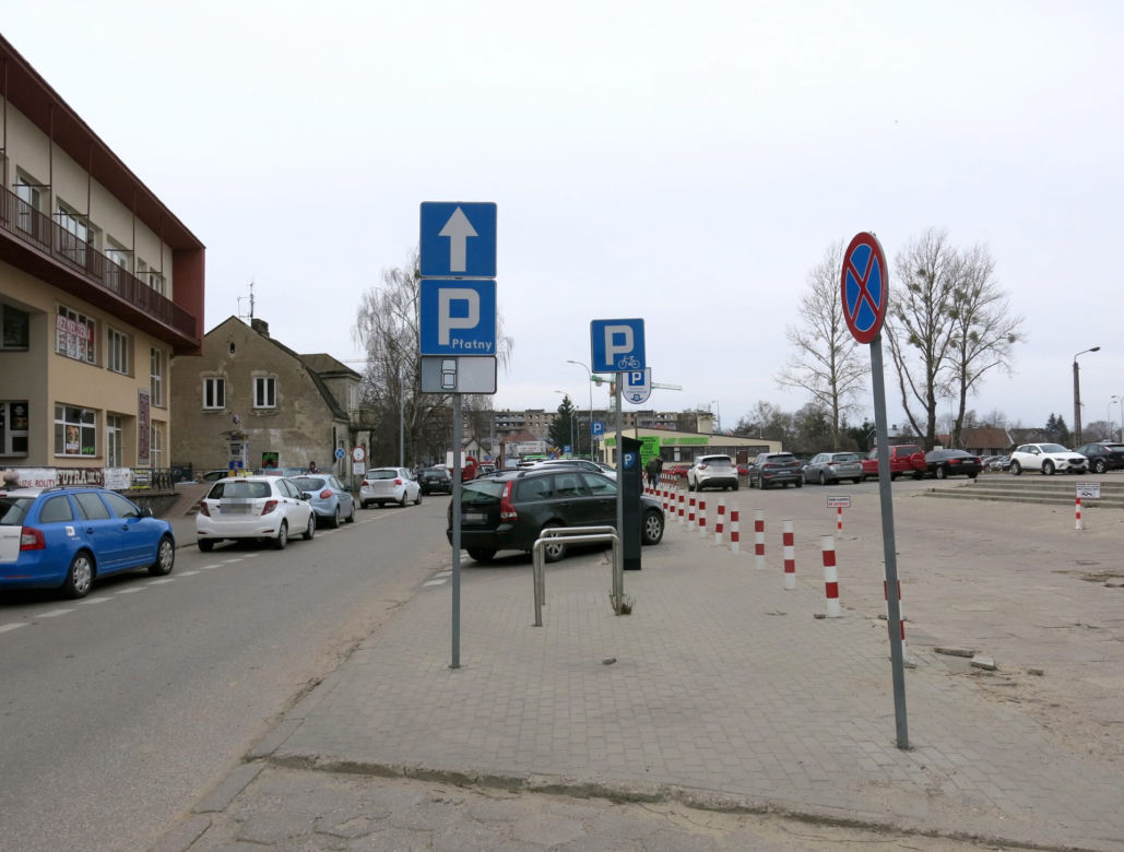 Dźgnął matkę i córkę bo źle zaparkował