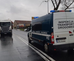 Wypadek na DK 8 w Cieszycach