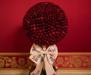 Melania Trump udekorowała Biały Dom. Święta lepsze niż za Bidena?