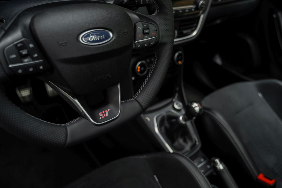 Ford Puma ST X (2021)