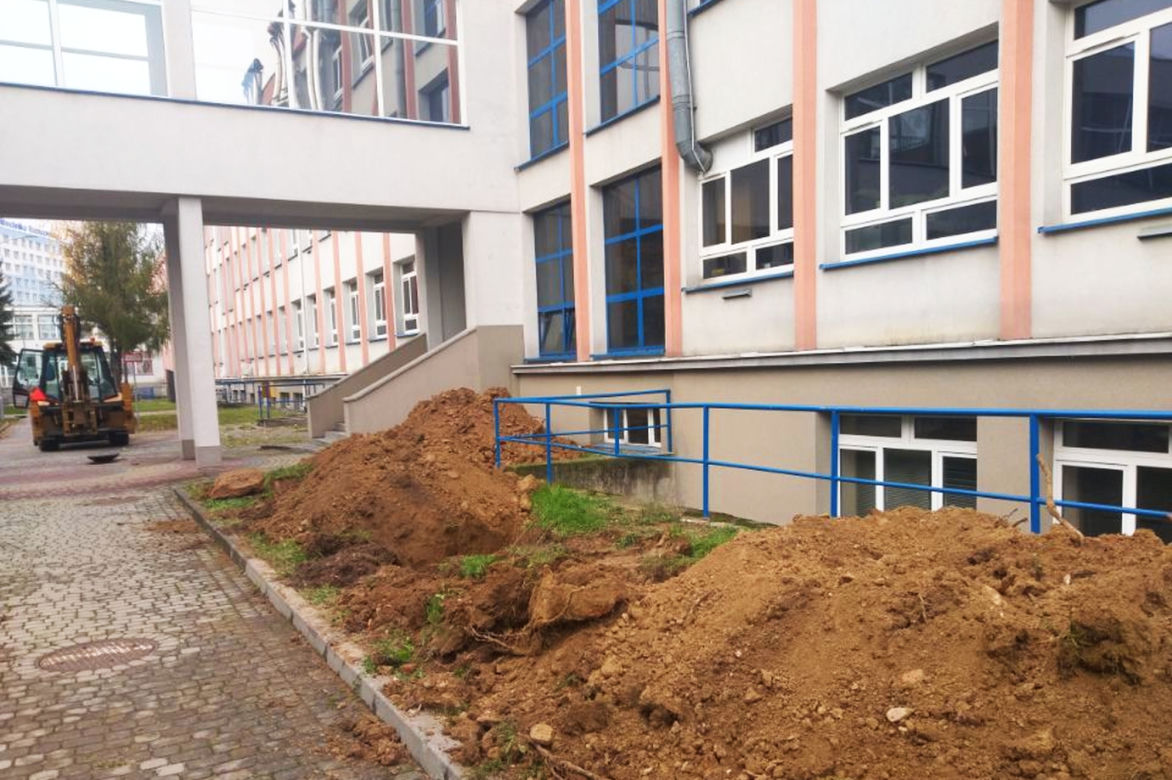 Wyciek gazu na Politechnice Rzeszowskiej, konieczna była ewakuacja!