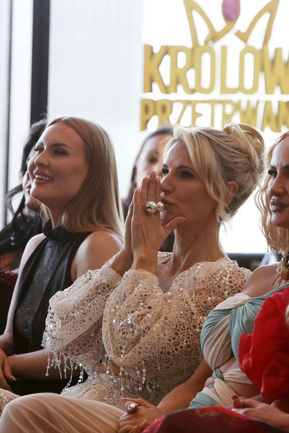 "Królowe przetrwania" reagują na pierwszy odcinek. Śmiech, łzy i marsowe miny