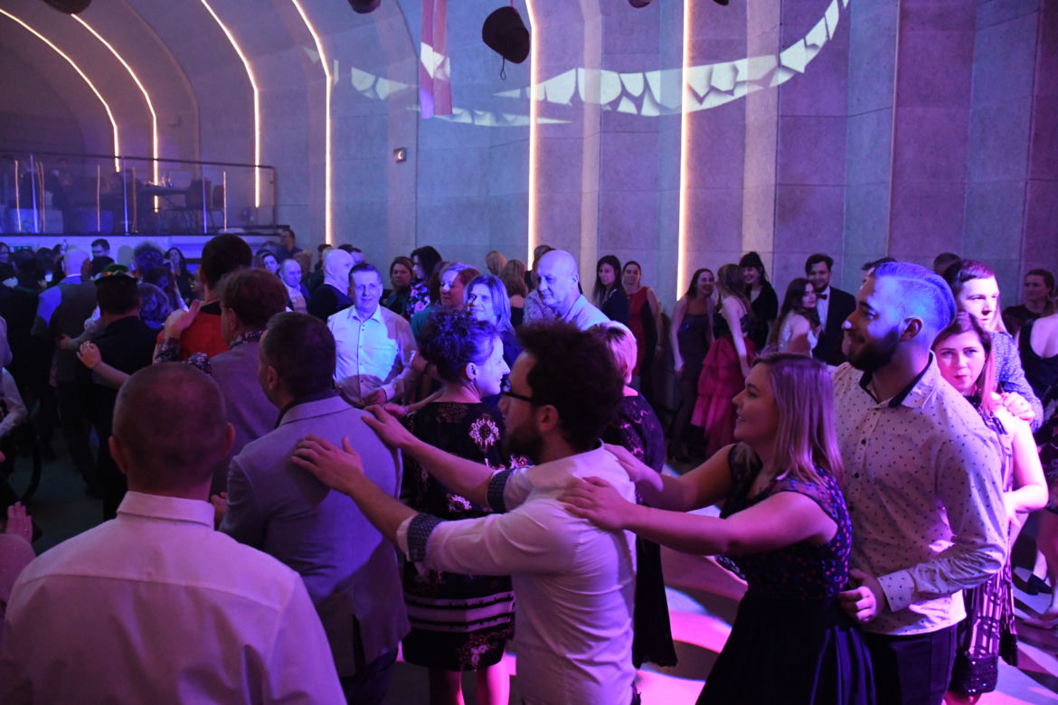 Karnawałowa impreza... pod ziemią. Niezwykły bal w kopalni Guido