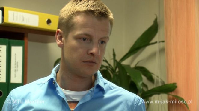 M jak miłość odc. 1002. Paweł Zduński (Rafał Mroczek)