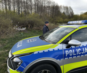 Rocznica tragedii zamieniła się w koszmar. Tajemniczy pakunek przerwał uroczystość