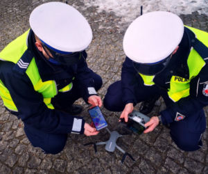 Dron w powietrzu, to patrol za rogiem!
