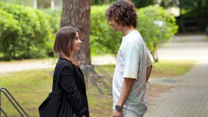 Barwy szczęścia, odcinek 3300: Romeo zamieszka z Ewą u Elżbiety? Do Grzelaków już nie będzie mógł wrócić - ZDJĘCIA 