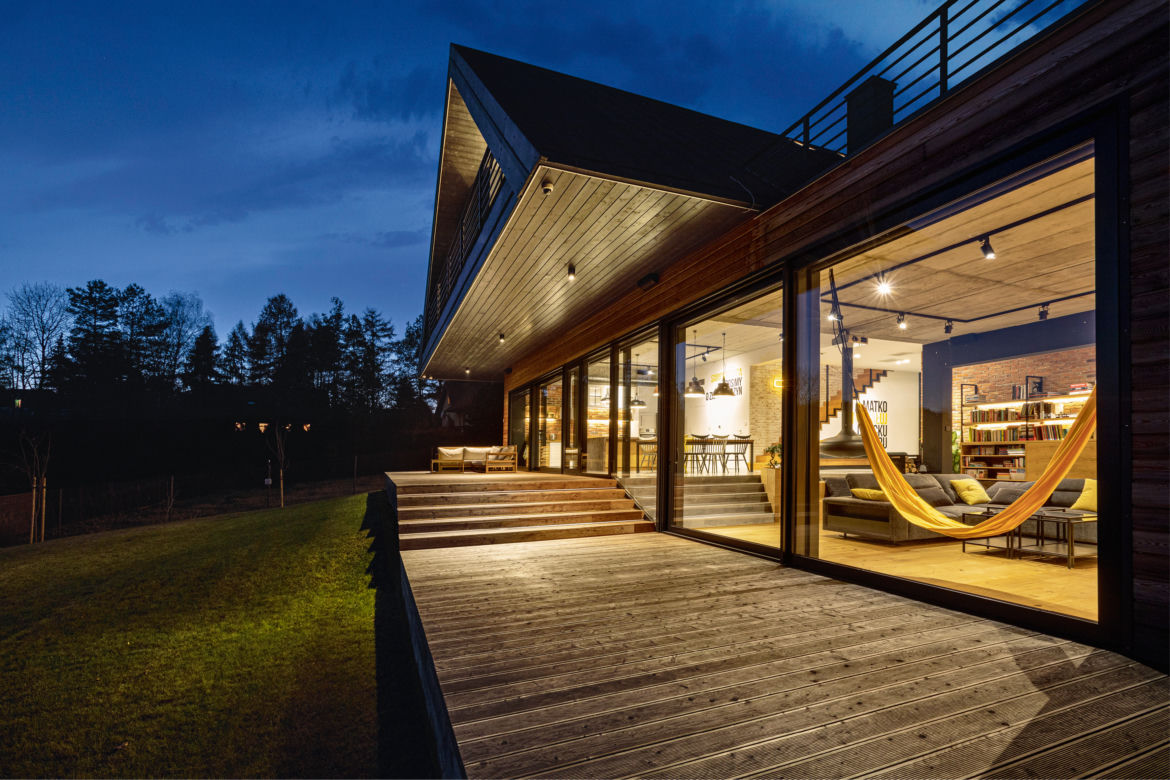 Projekt domu BXB STUDIO BOGUSŁAW BARNAŚ
