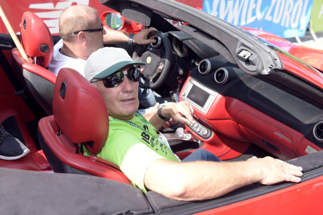 Karol Strasburger ćwiczy