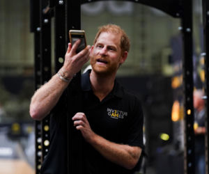 Dlaczego książę Harry i Meghan wracają do Wielkiej Brytanii?! Oto wszystkie teorie