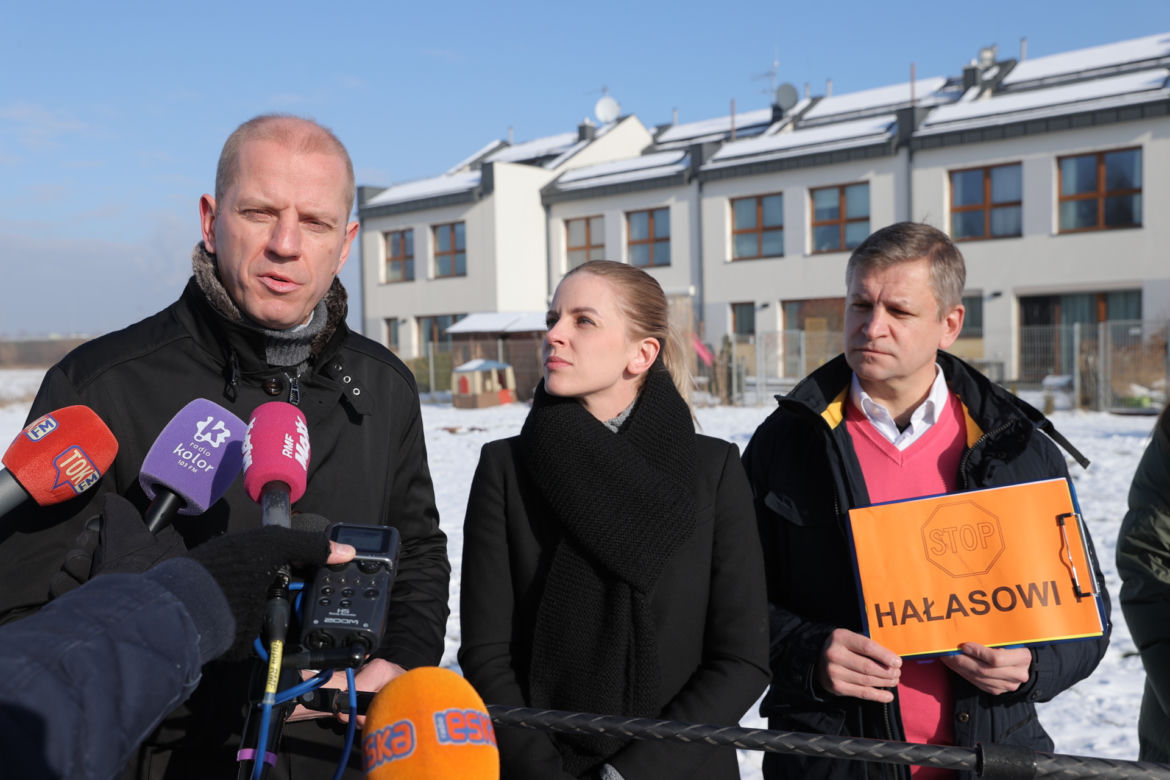 Południowa Obwodnica Warszawy wciąż dudni. Interweniują radni i posłanka 