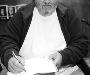 Tu zostanie pochowany Krzysztof Kowalewski