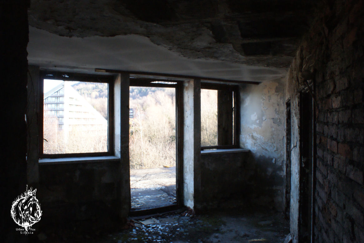 Opuszczone sanatorium na południu Polski. Czas się tutaj zatrzymał. Zobaczcie