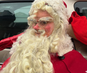 Lubelska Giełda Staroci w świątecznym klimacie. Tłumy szukały prezentów na Mikołajki