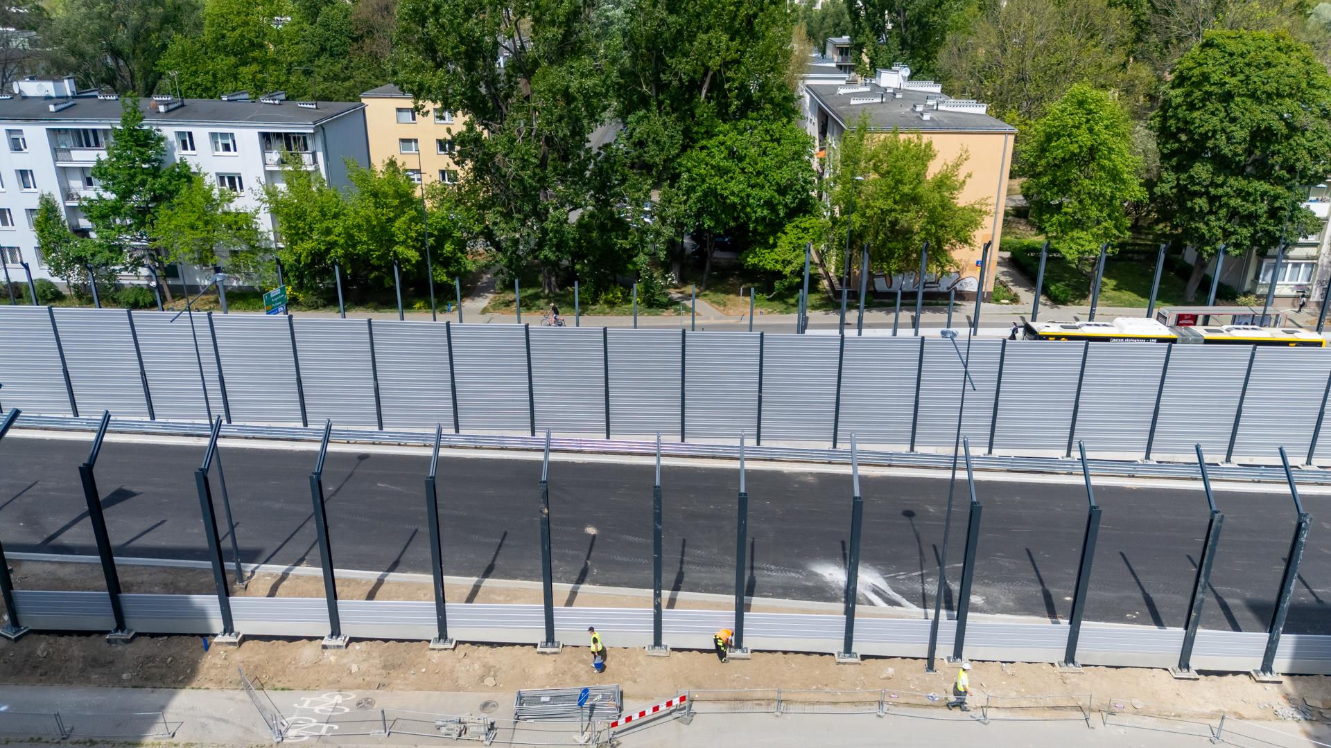 Ekrany akustyczne na Saskiej Kępie