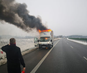 Pożar samochodu na obwodnicy Szczecinka