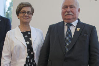 Nieznane fakty z przeszłości Danuty Wałęsy i Lech Wałęsy! Mają za sobą dwa śluby