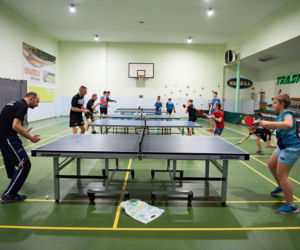 Tenis stołowy dla każdego. UKS Piast Ostrzeszów zaprasza do Akademii Tenisa Stołowego