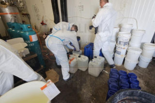 Fabryka narkotyków ukryta w sadzie! Towar wart 33 miliony złotych. Sąd wydał wyrok