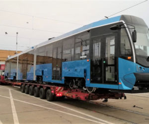 Nowy, niebieski tramwaj MPK Wrocław