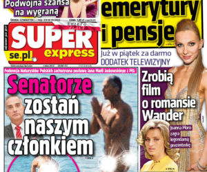 Jackowski nago na plaży